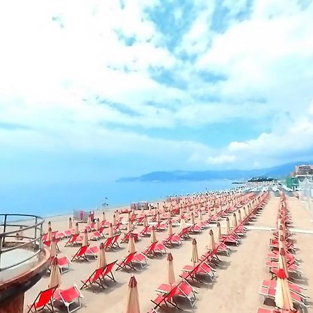 Appartamento La Perpetua Savona Esterno foto