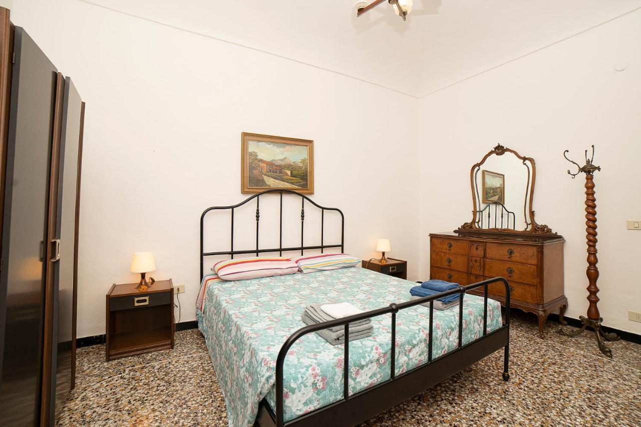 Appartamento La Perpetua Savona Esterno foto